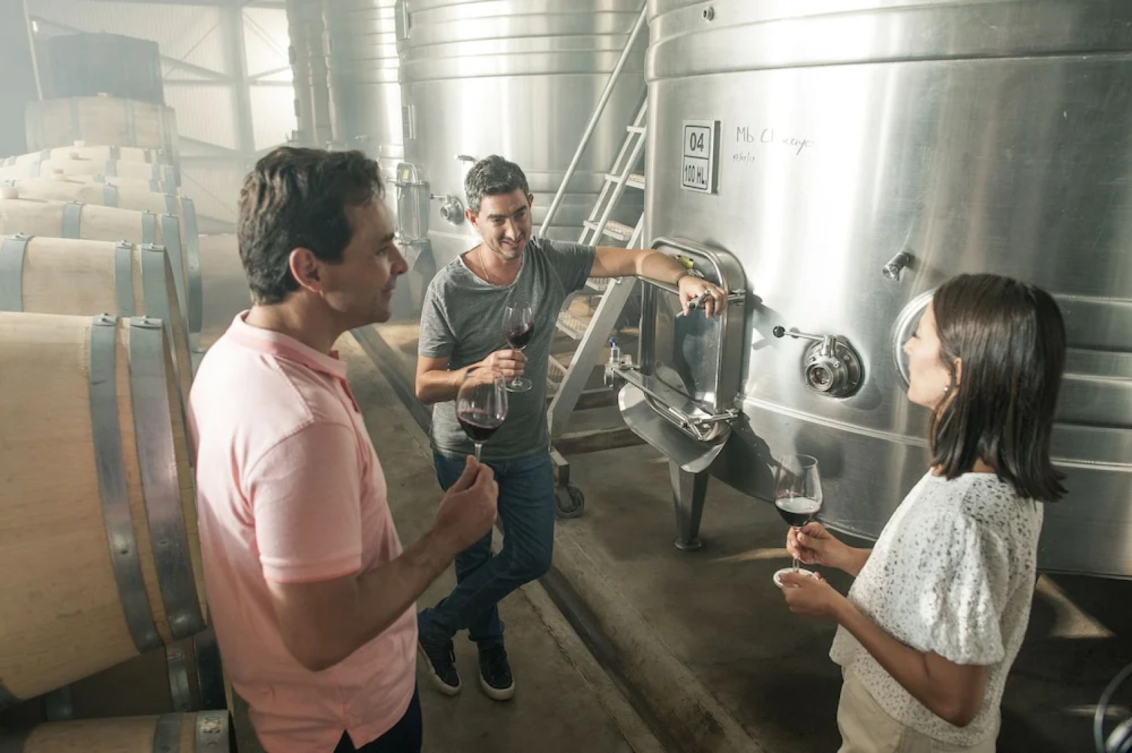 Postales by DOT Boutique