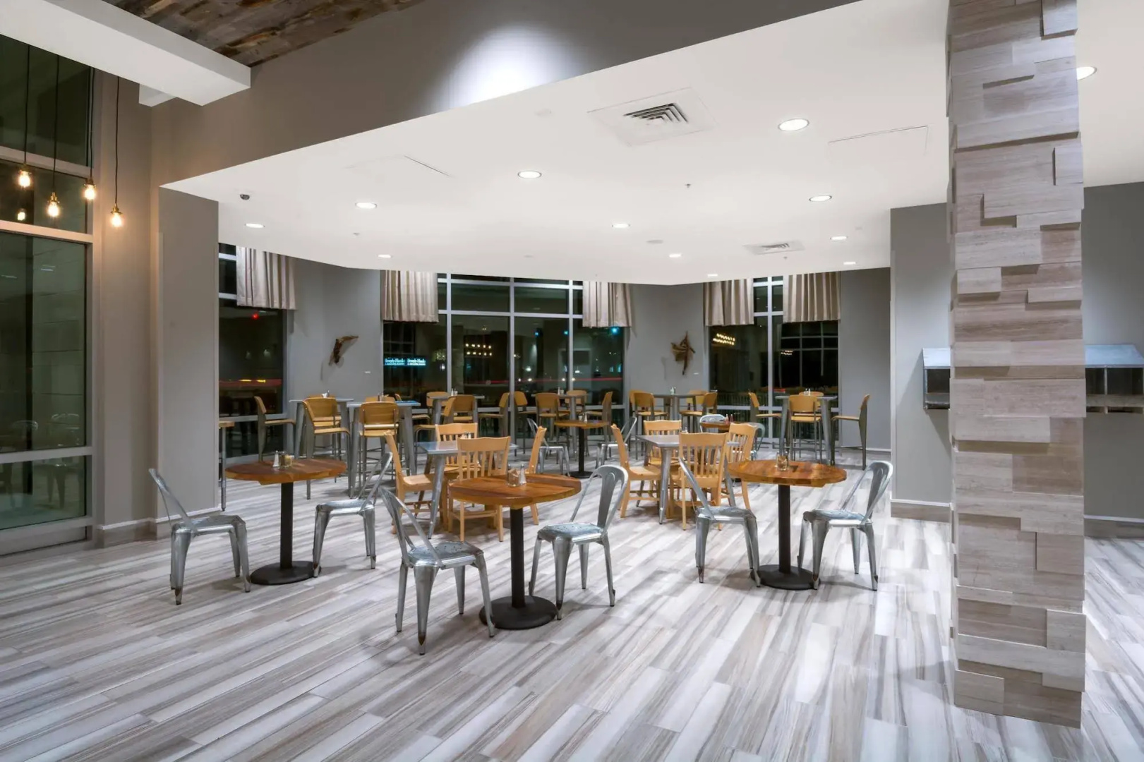 Hilton Garden Inn Asheville Downtown