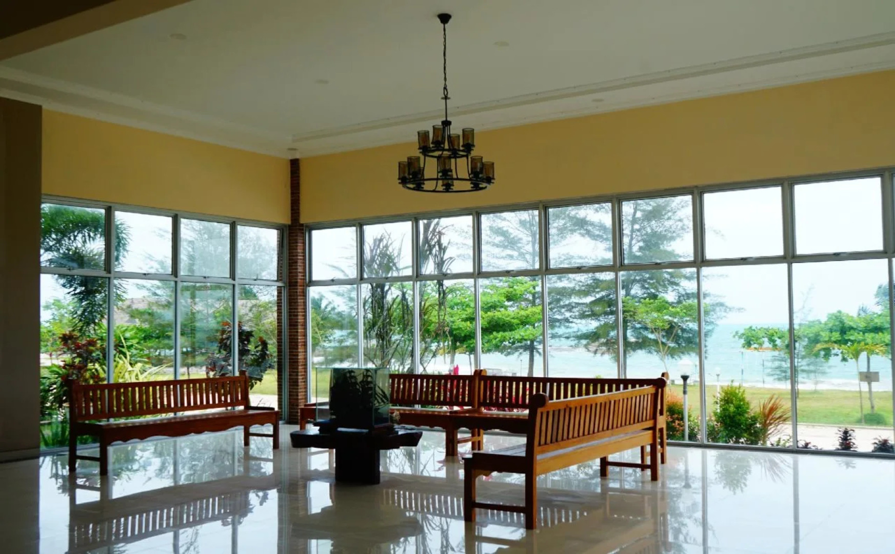 Capital O 399 Kelayang Beach Hotel