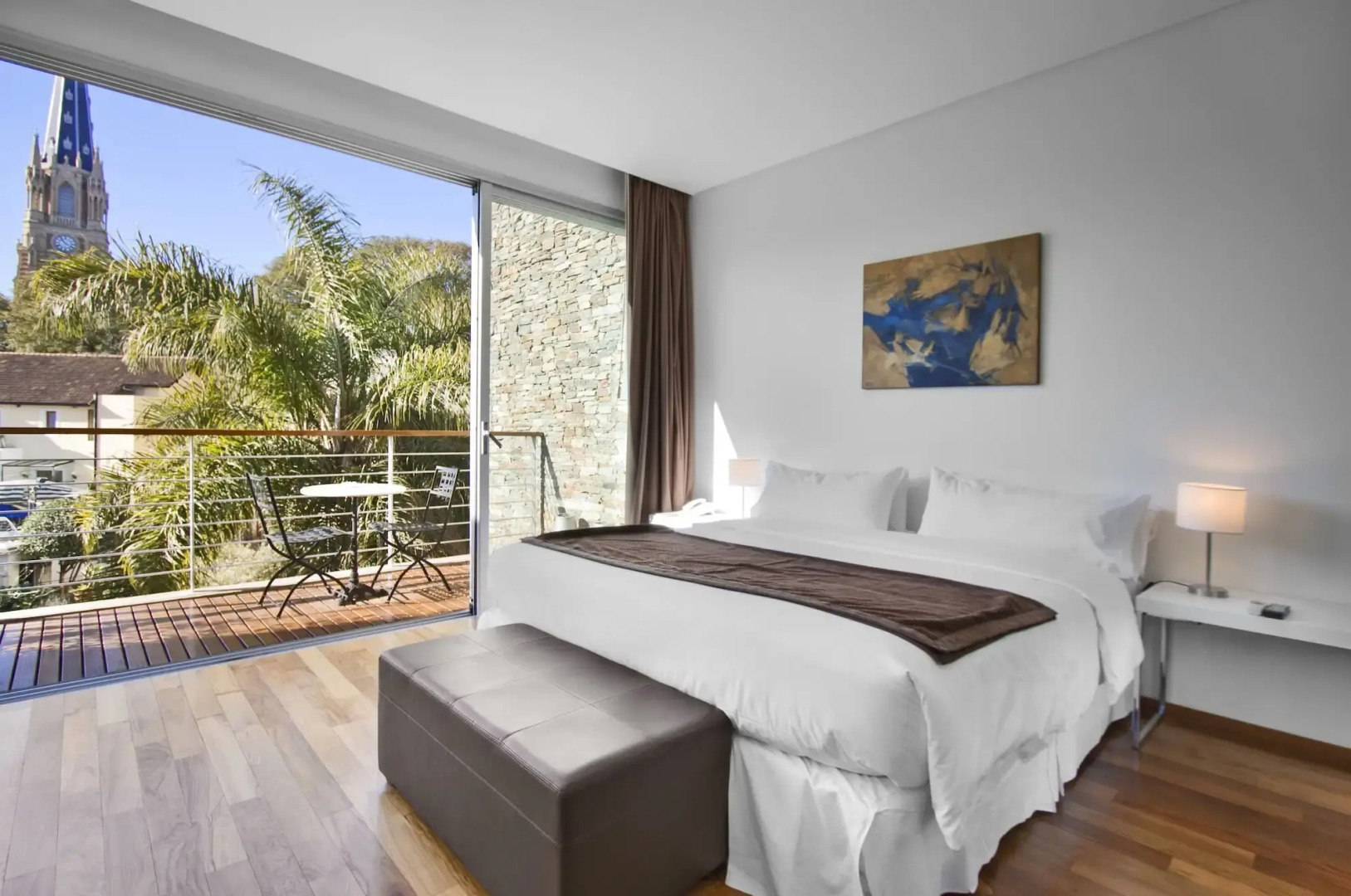 San Isidro Plaza Hotel