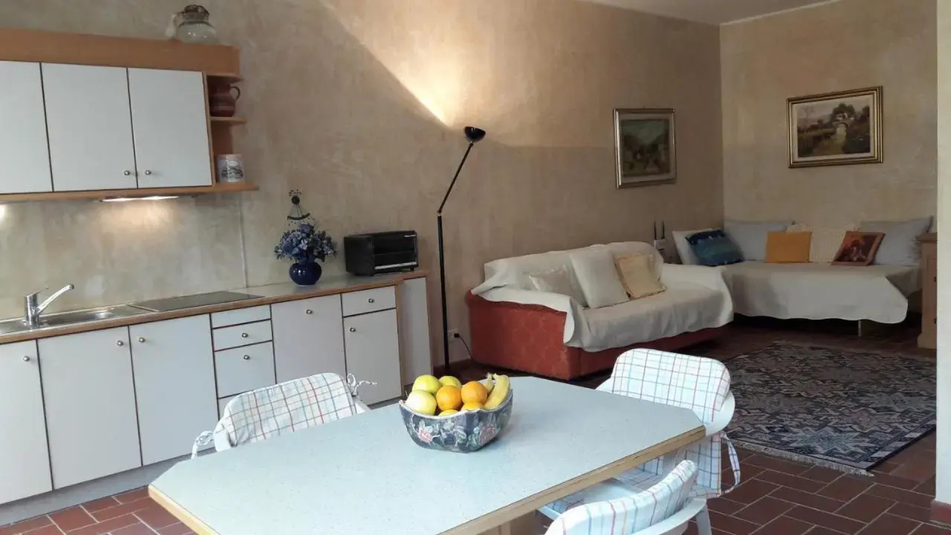 Front Lake Studio with Loft Bed and Pool