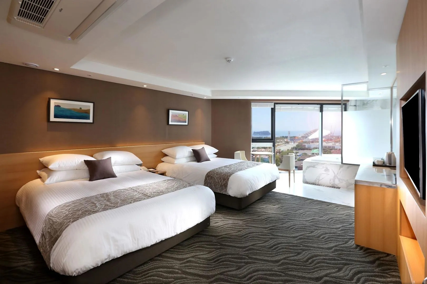 Seogwipo JS Hotel