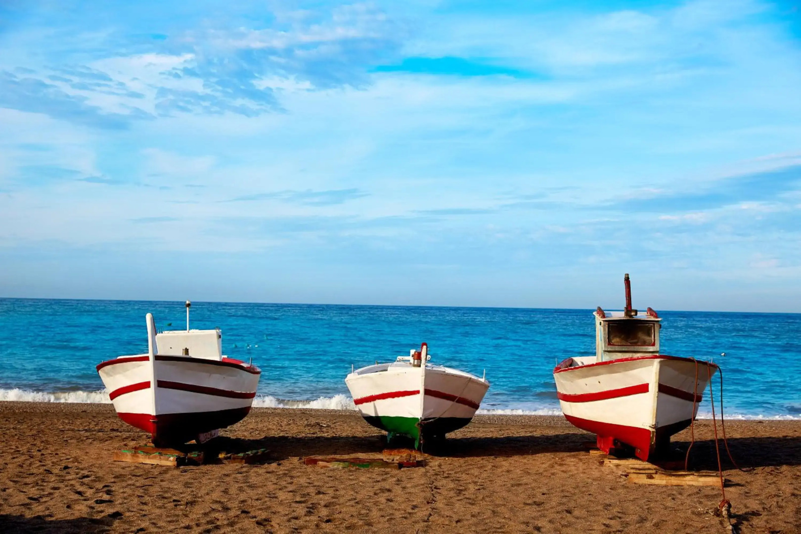 Casa Mari - fabulous semi-detached villa with swimming pool, tennis court and huge gardens