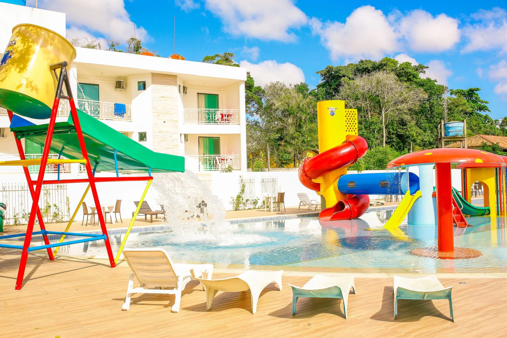 Portal Beach - Rede Soberano