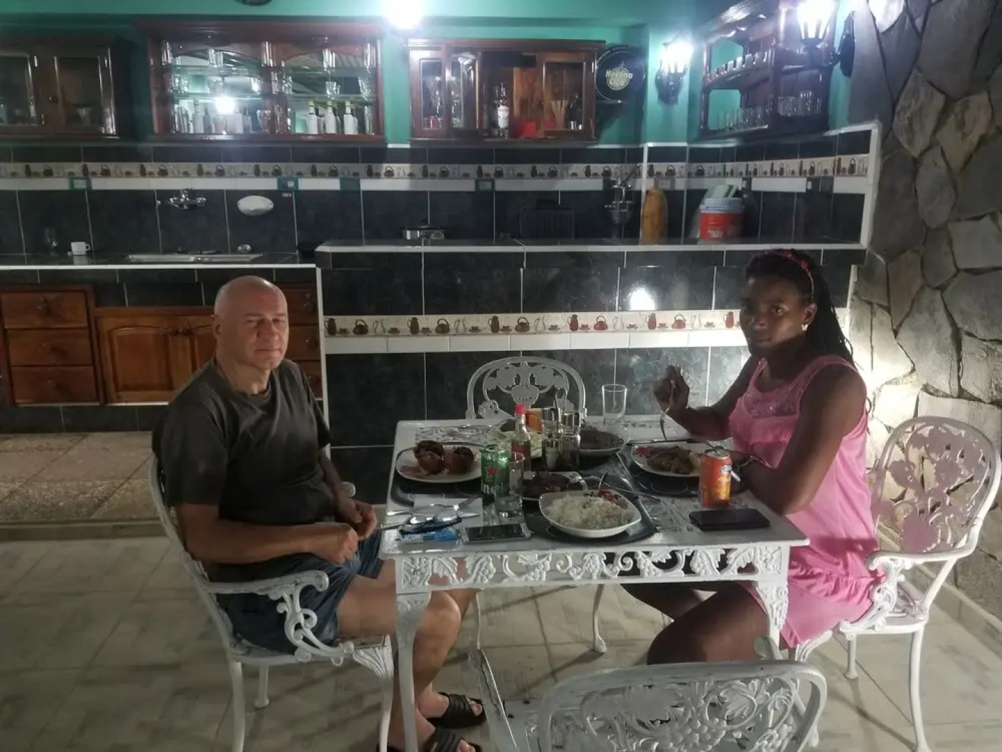 Hostal Sr.Handy Santalla