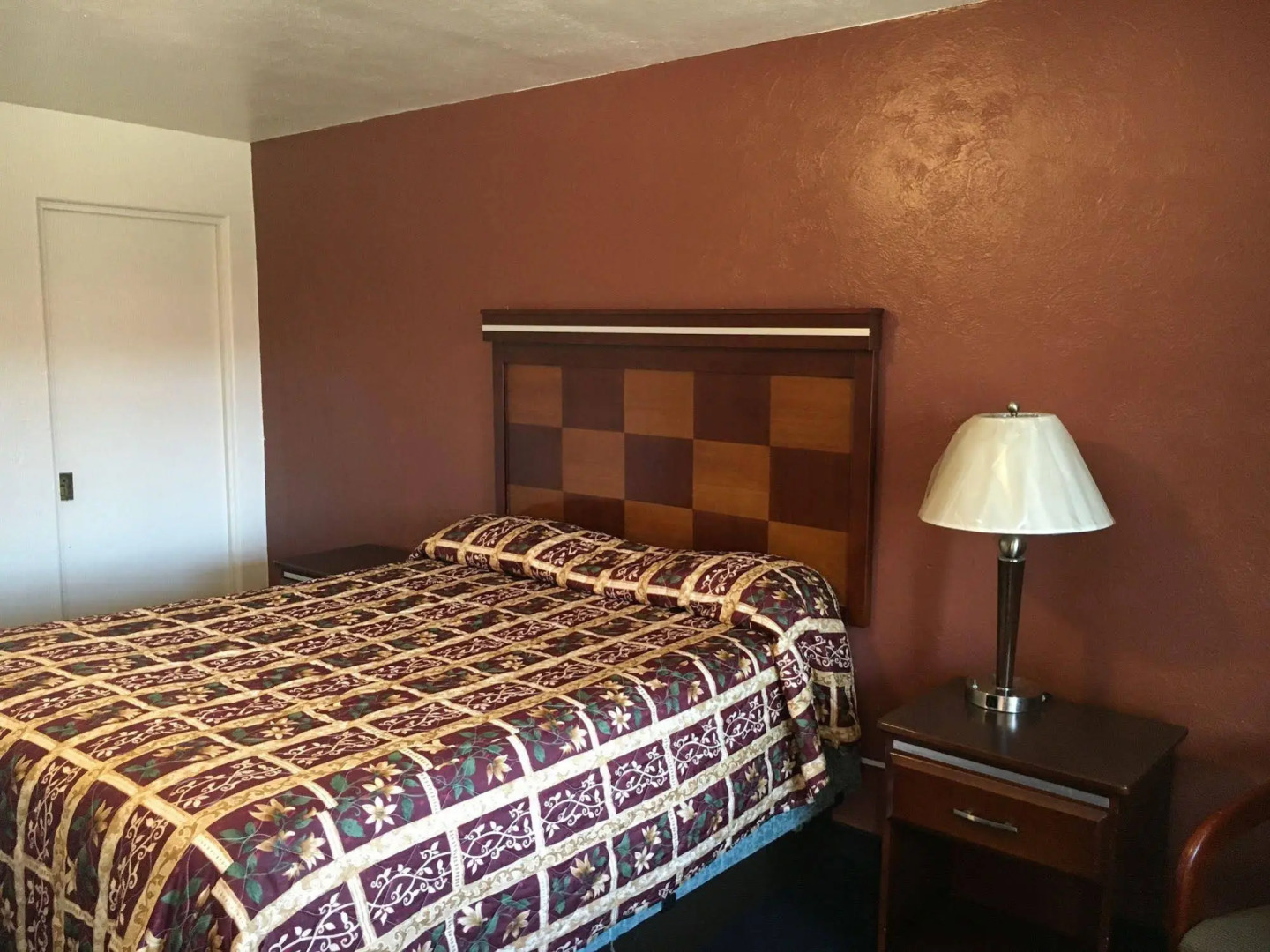 Deluxe Inn Of Roswell