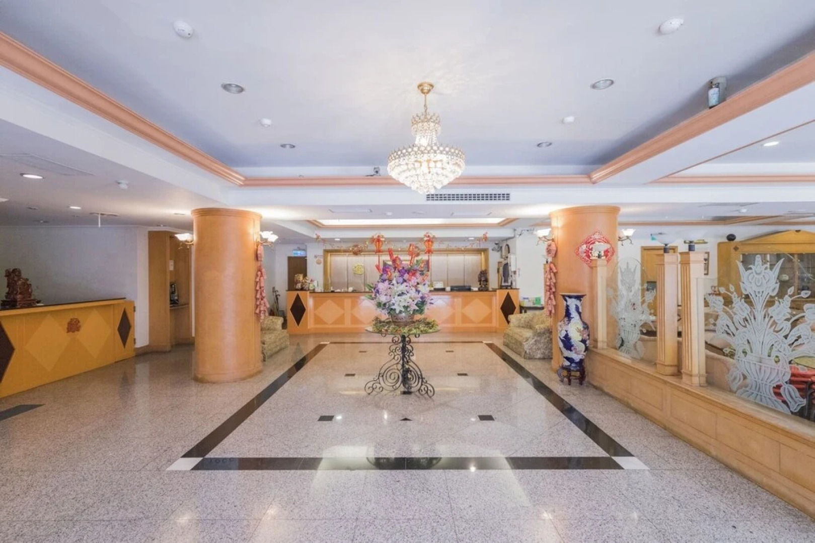Tzu Chi Hotel