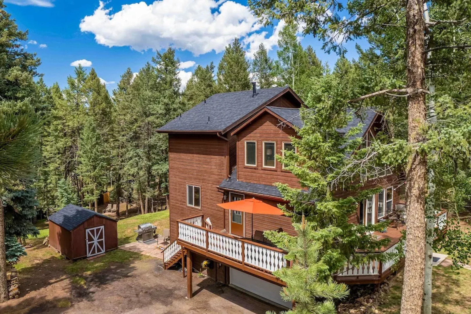 Woodland Park Chalet w/ Deck, Grill & Mtn Views!