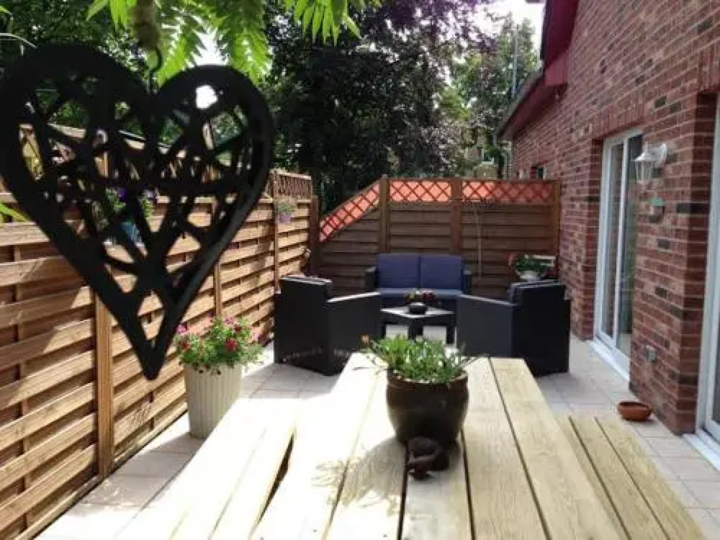 Pension Française Les Volets Bleus