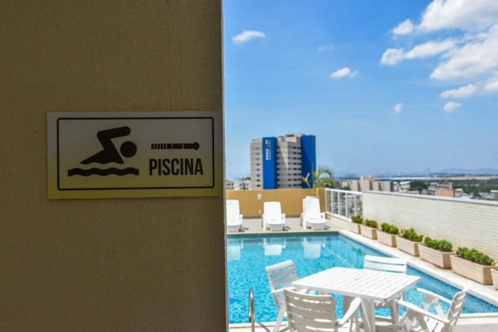 APART HOTEL - Mont Blanc - Suítes