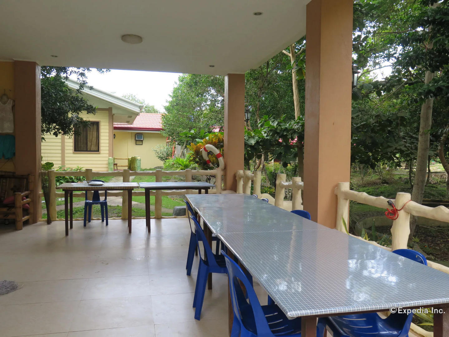 Alexis Cliff Dive Resort