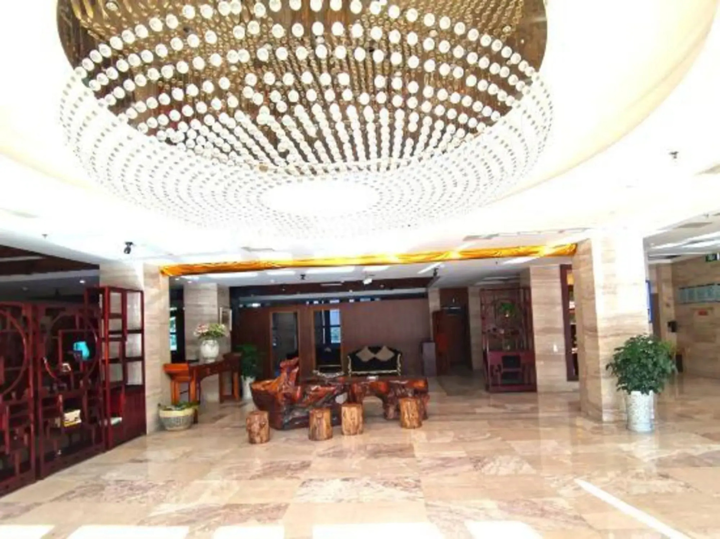 Kaimeiju Four Seasons Scenic Hotel (Mianyang High-Speed Railway Station)