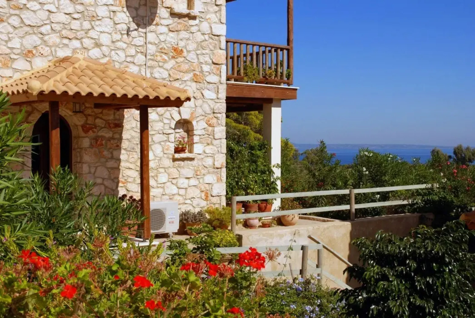 Myrties stone houses