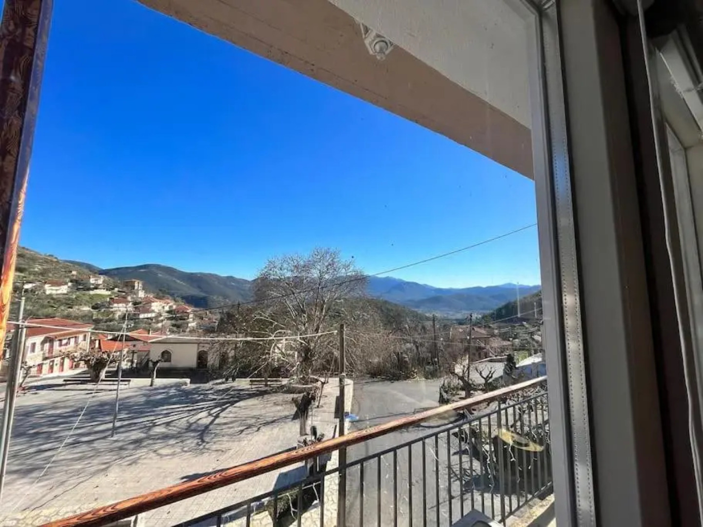 «Έλα…Δάρα» Home