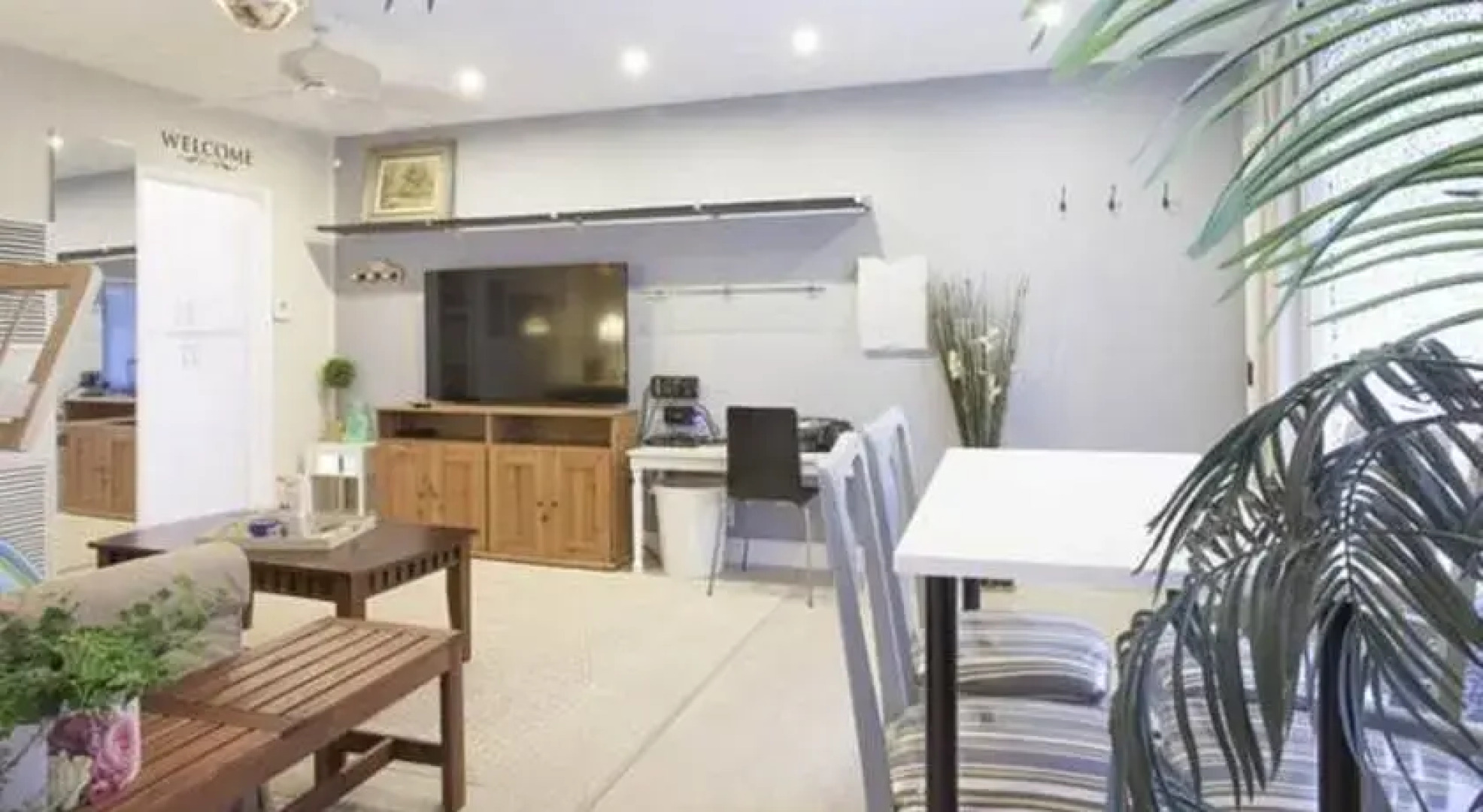 Apt 1331 East 7th St