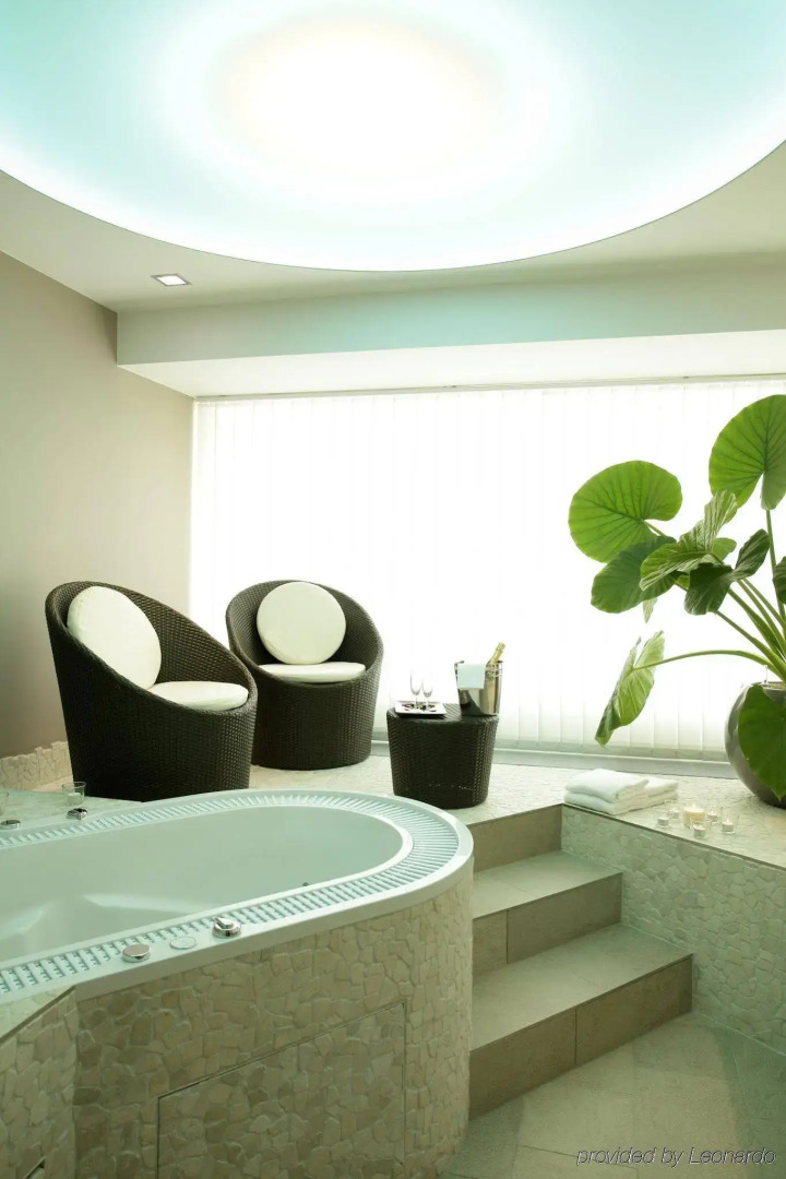 H4 Hotel Berlin Alexanderplatz