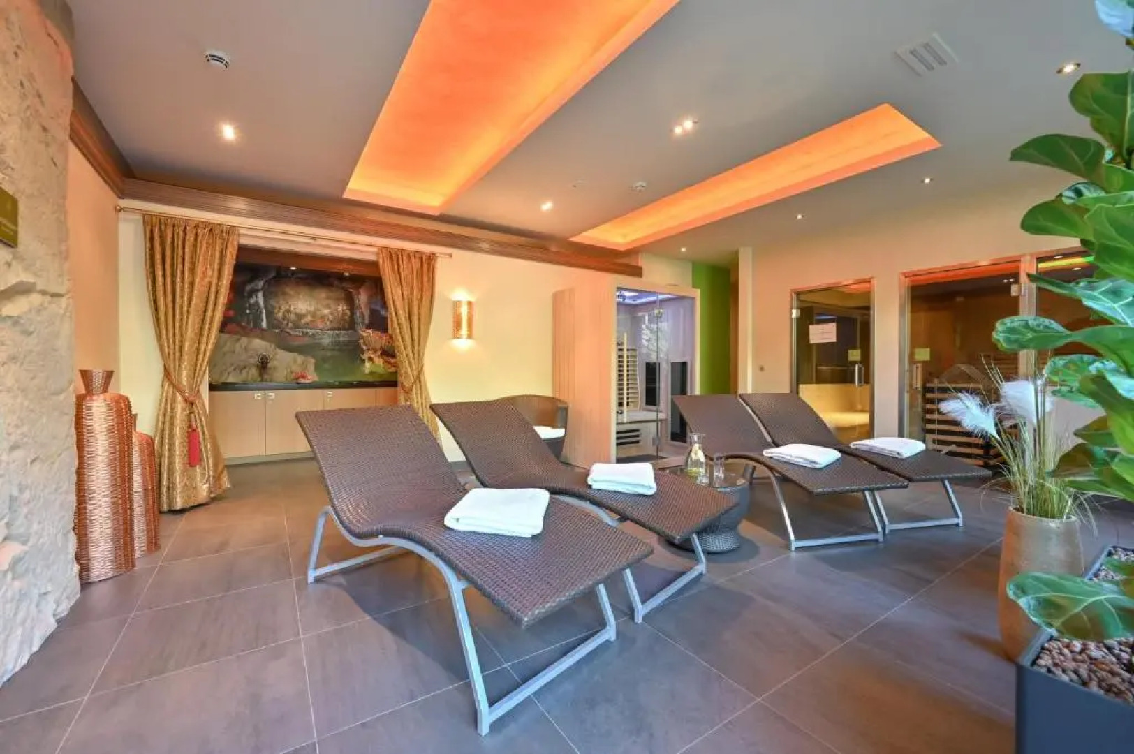 Villa Ludwig Suite Hotel & Chalet