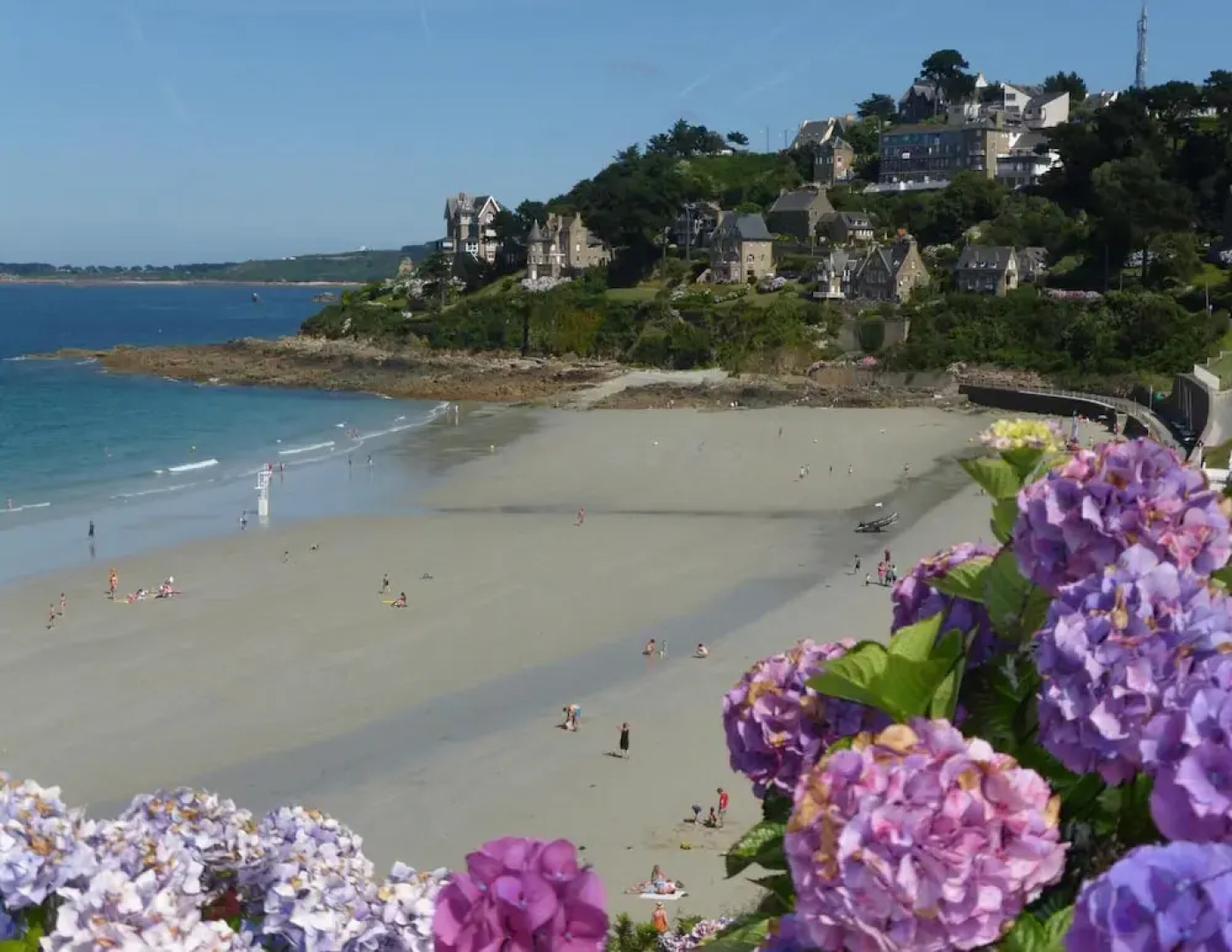 Holiday Home in Port-blanc Near Les Dunes Beach