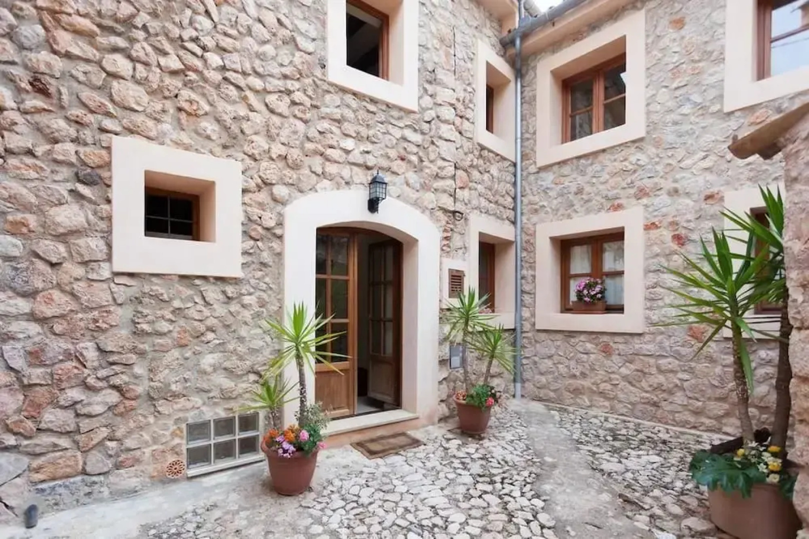 Town House Alba in Fornalutx