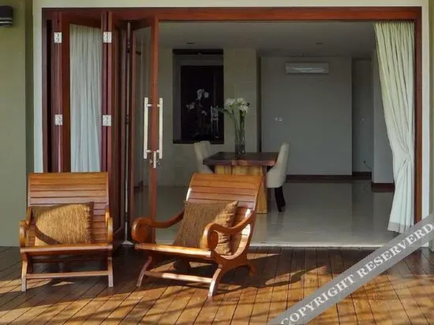 Villa Pantai Senggigi