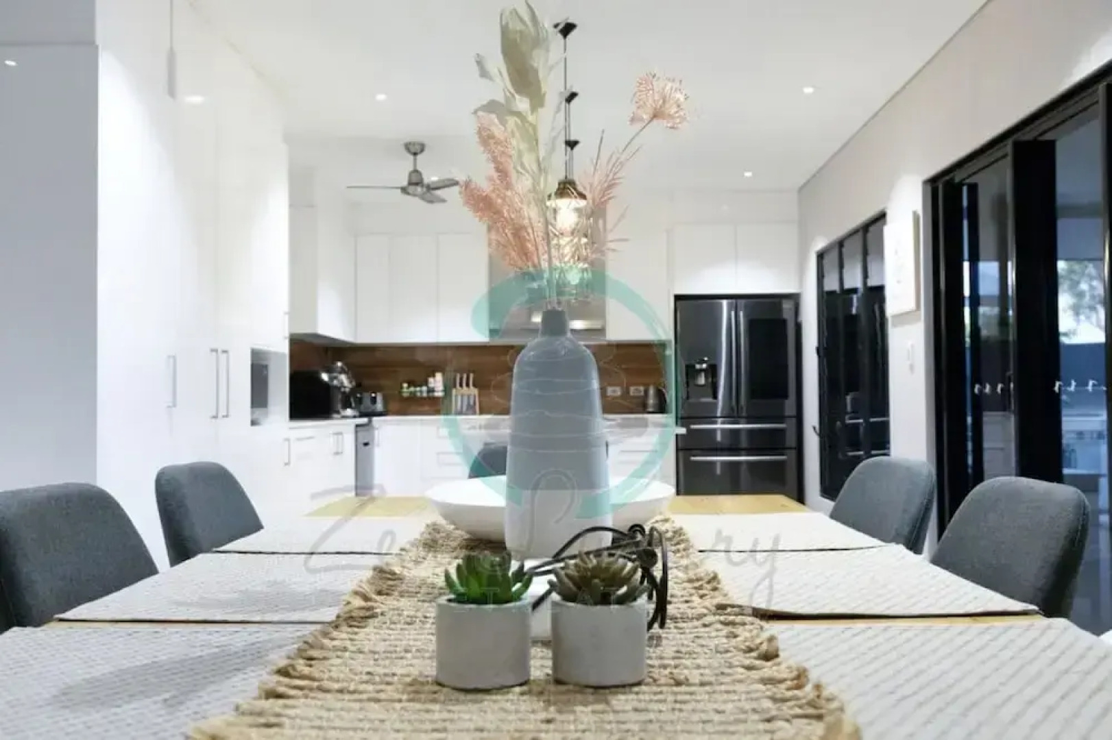 Modern Living Private Pool Bar Pets OK