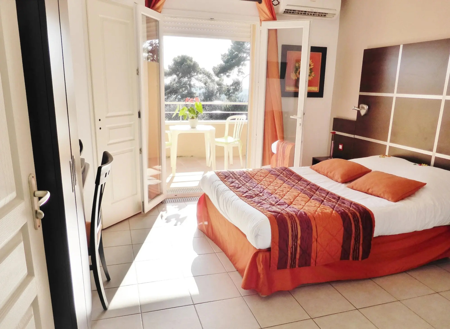 The Originals City, Hôtel Côté Sud, Marseille Est