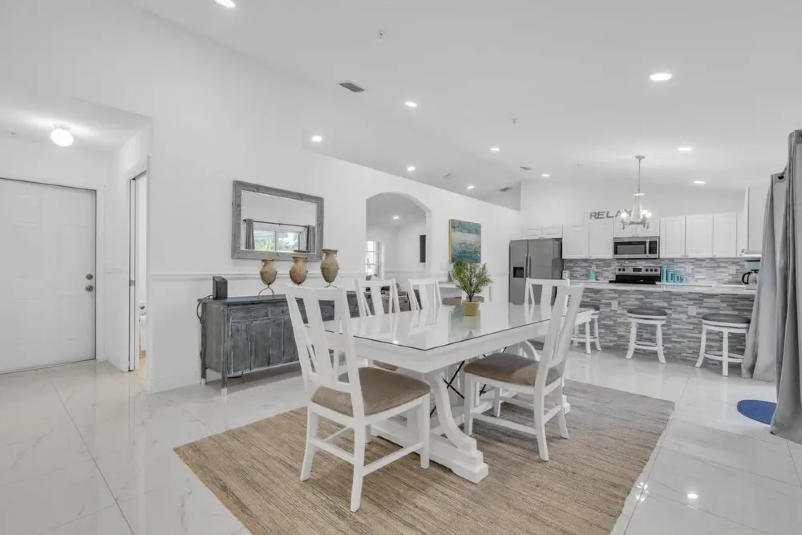 Lake Worth Beach House 3 Bedroom Home by Redawning