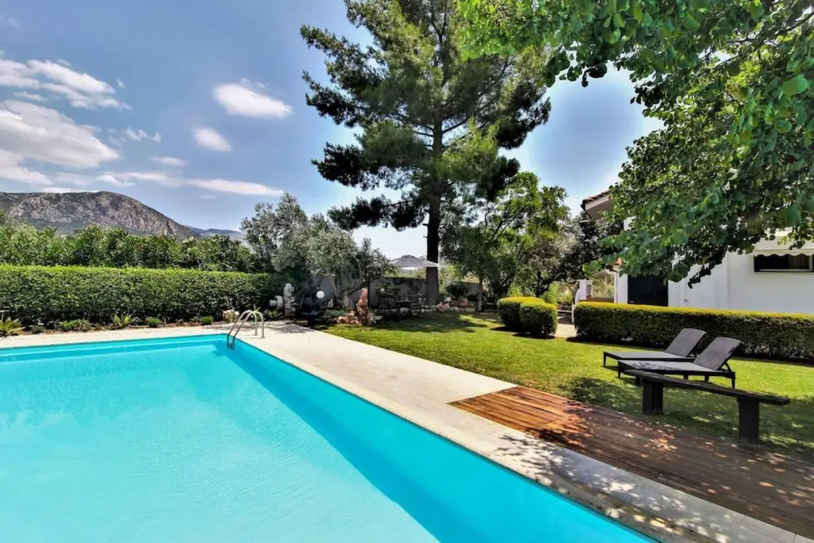 Beautiful Villa With Swimming Pool Near Nafplion