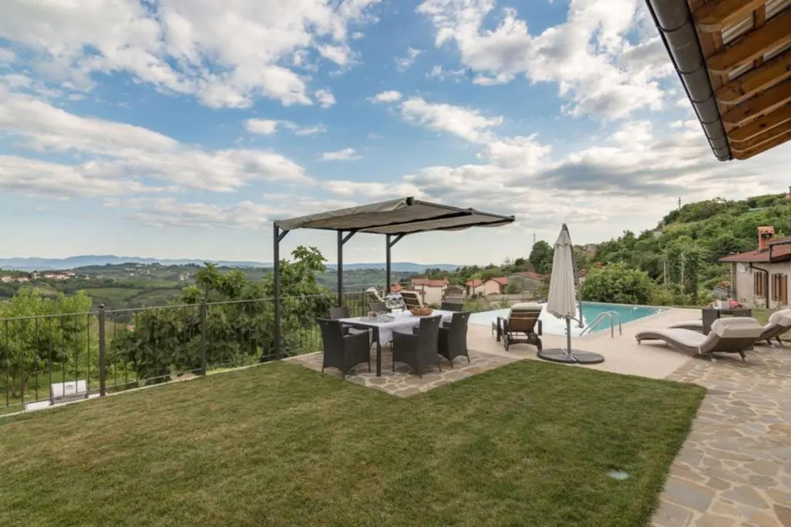 Pool & Sauna Villa Gizela