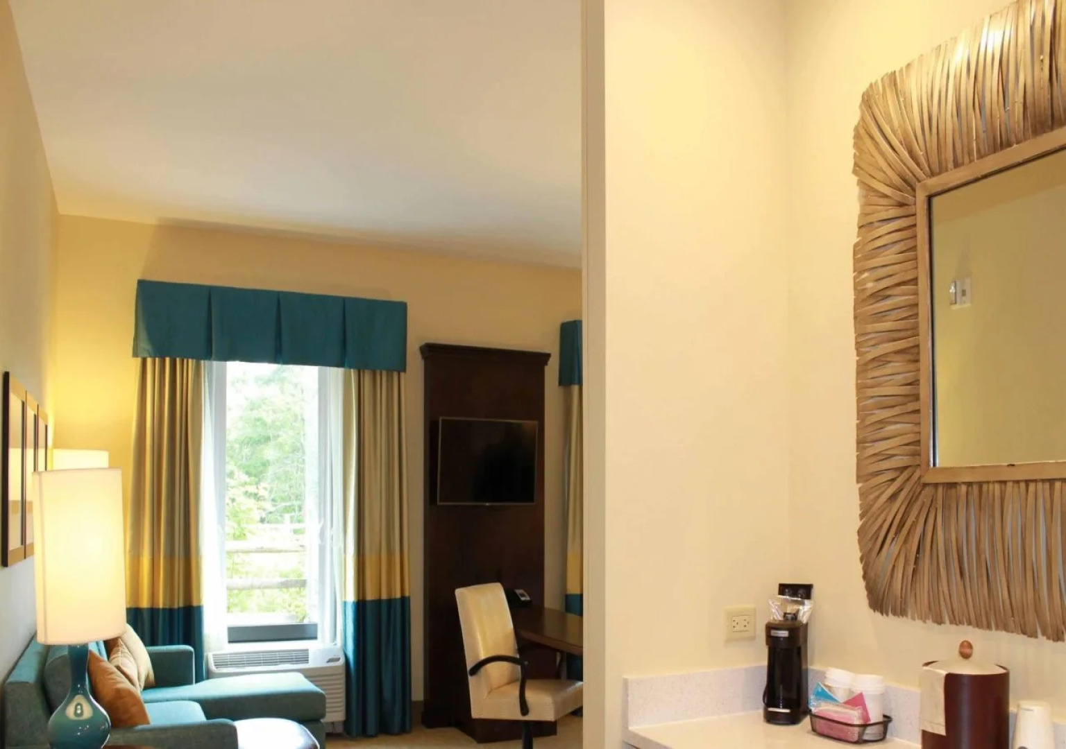 Hampton Inn & Suites Stroudsburg Pocono Mountains