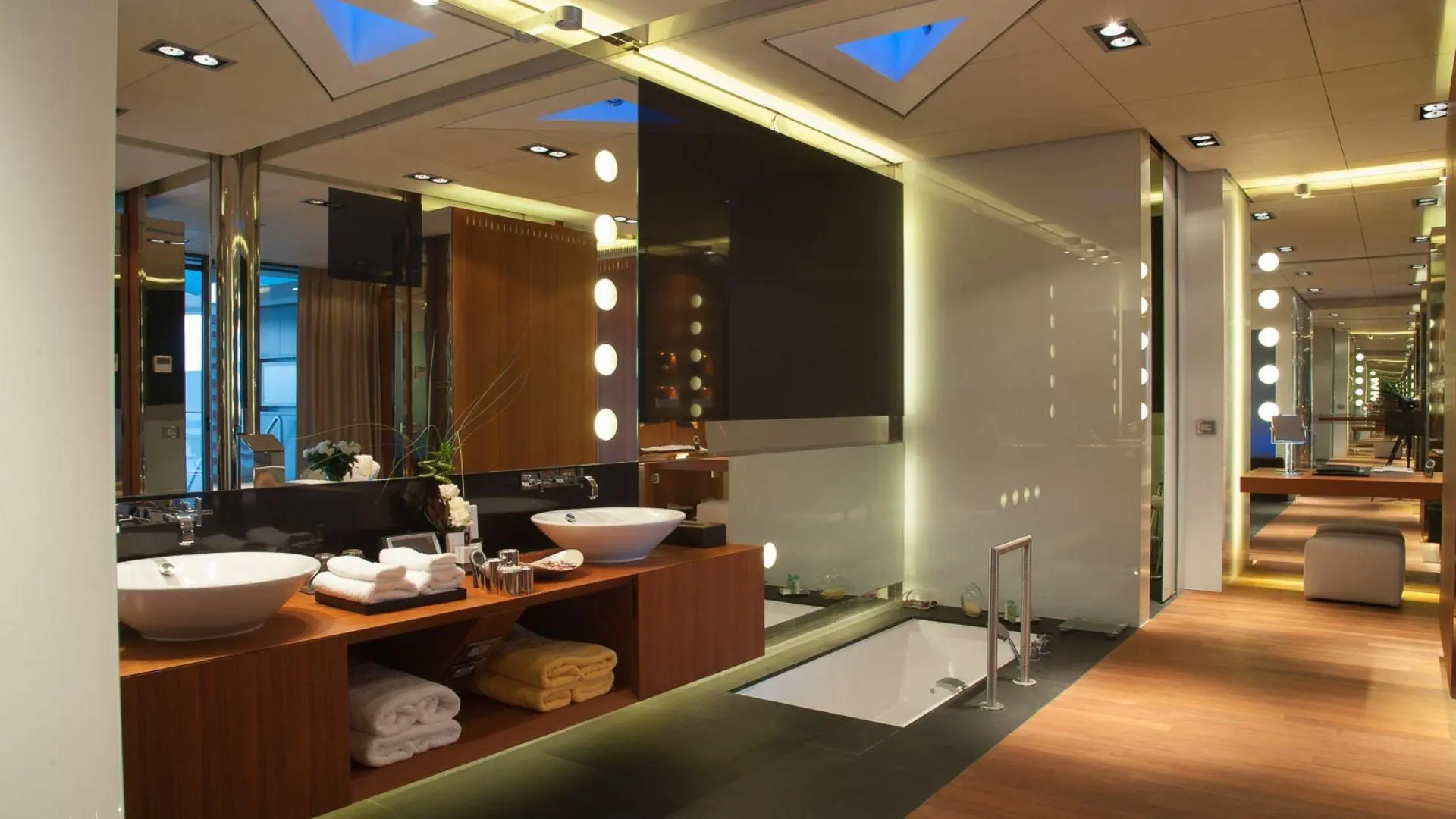 Elounda Beach Hotel & Villas, a Member of the Leading Hotels of the World