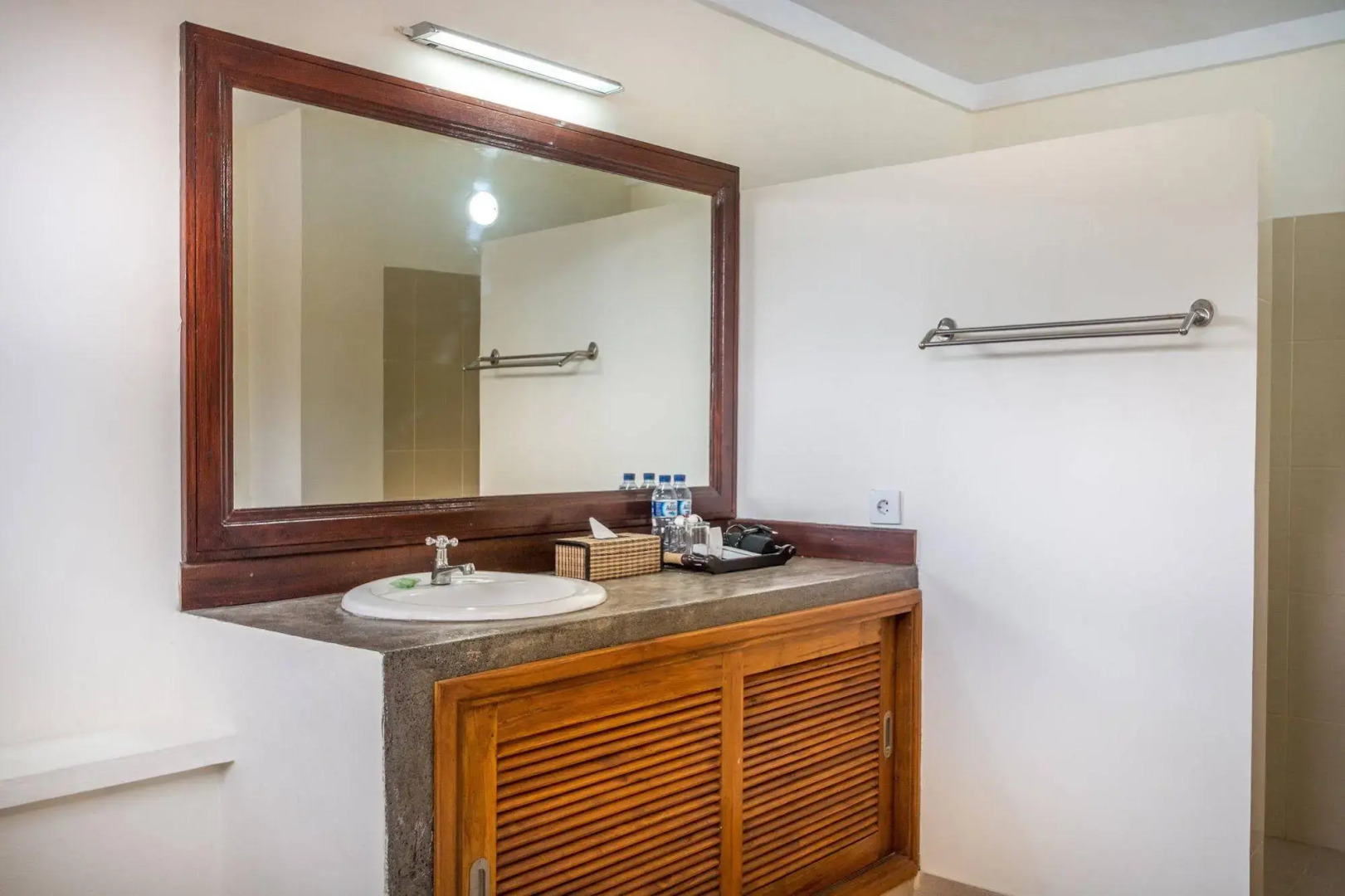 RedDoorz Plus Nusa Lembongan Island