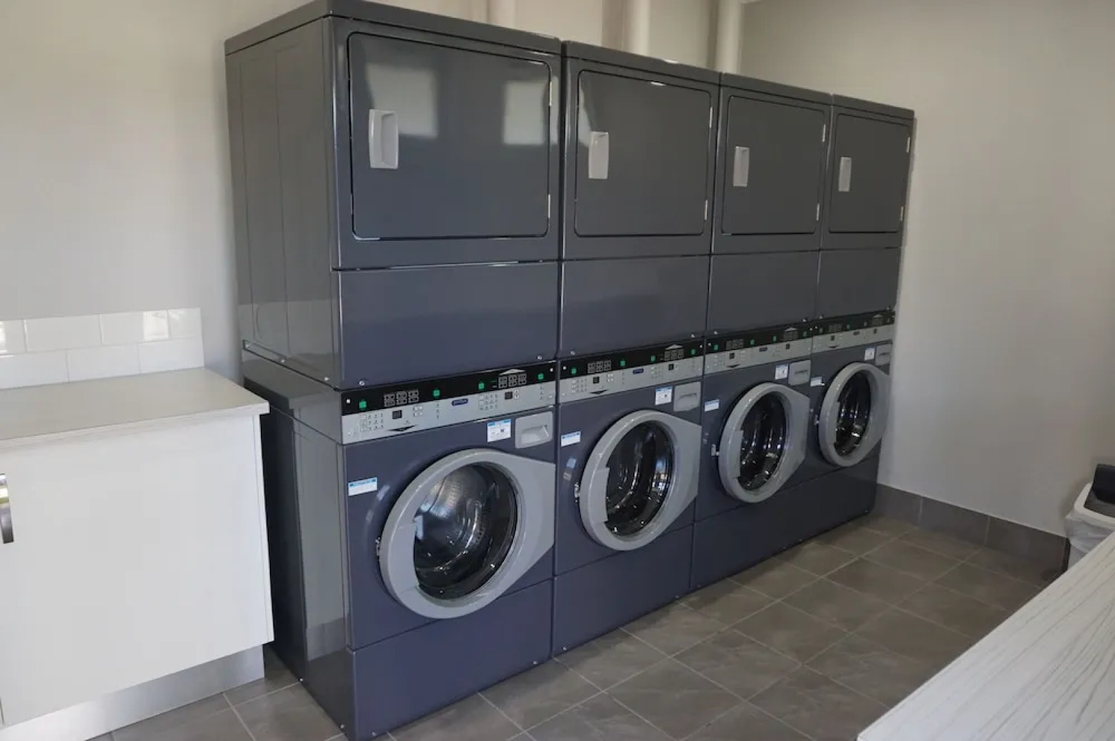 YAL Cairns - A Motel that makes a difference