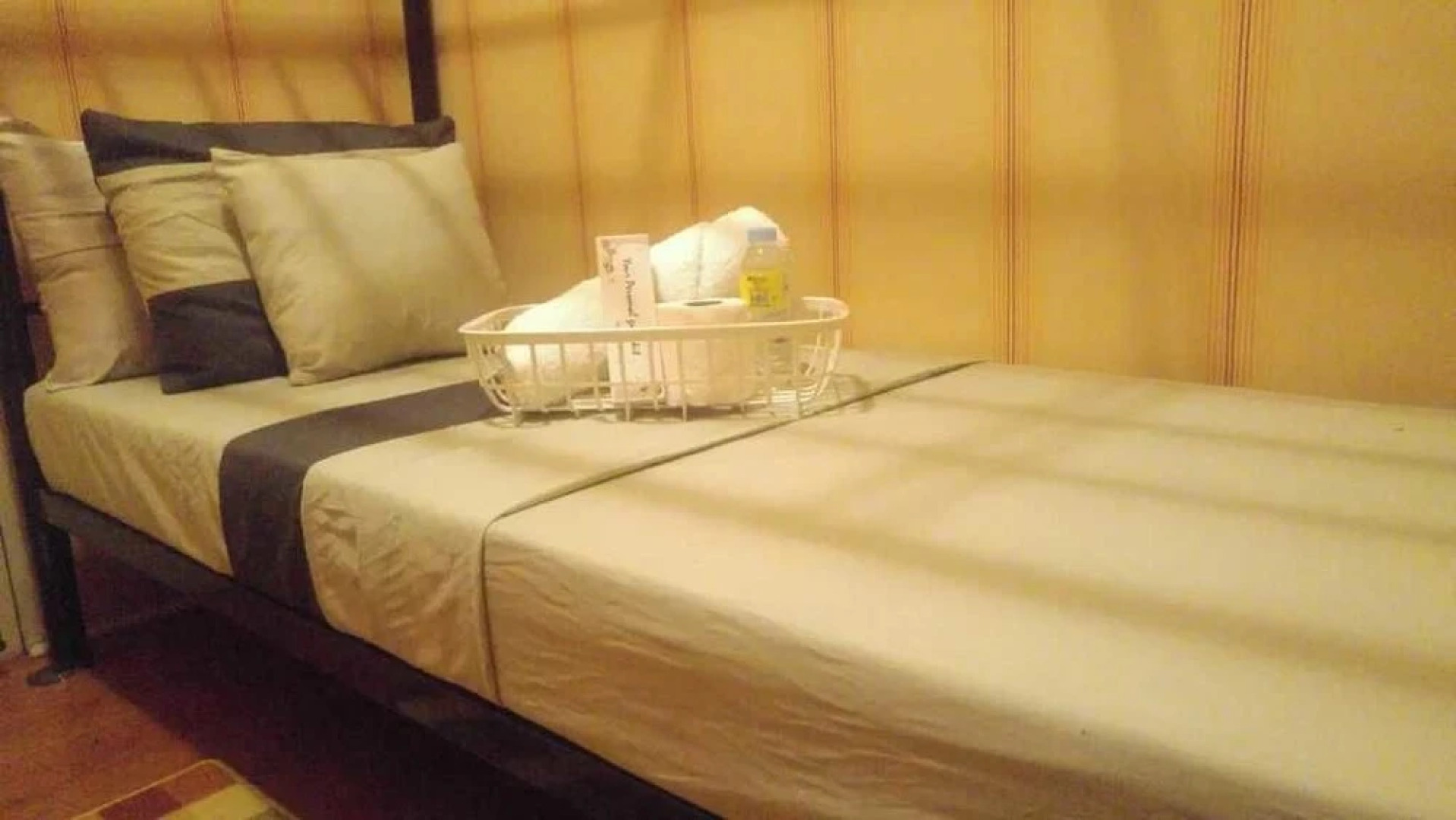 Travellers Transient Lodge Mandaluyong - Hostel