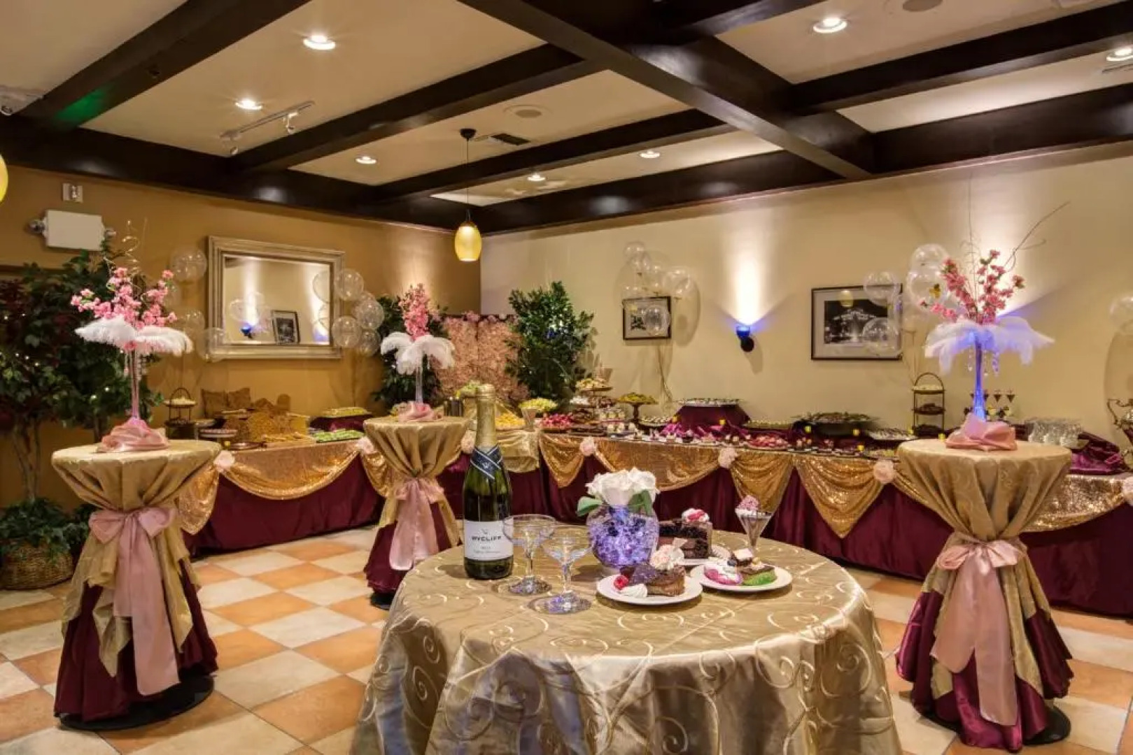 Sands Regency Casino Hotel — только для взрослых