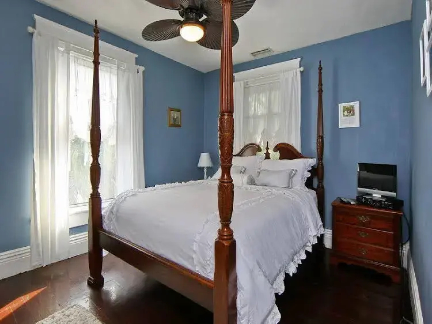 The Londoner Bed & Breakfast