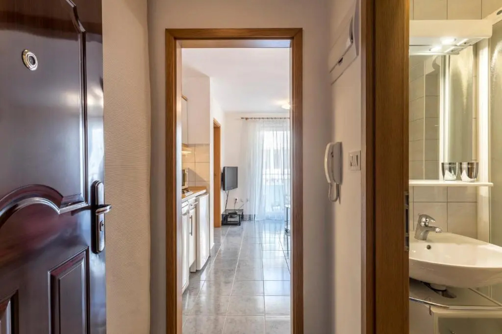 5 Min From Beach And Center of Bol