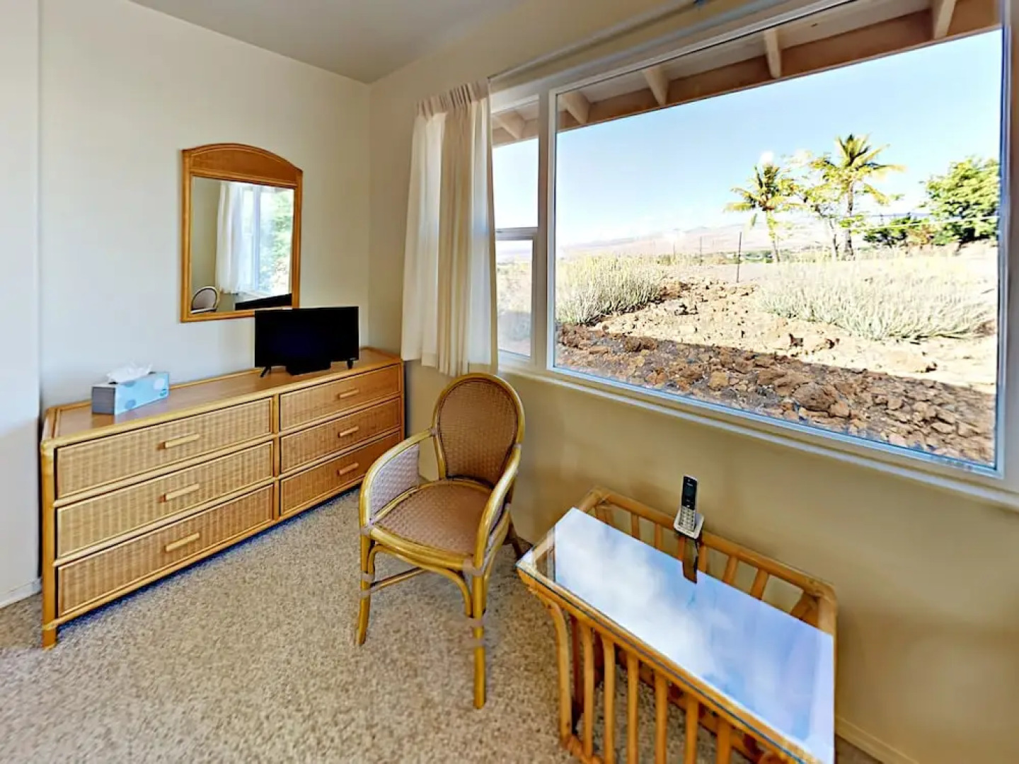 Kauhiwai Home 2 Bedrooms 2 Bathrooms Home