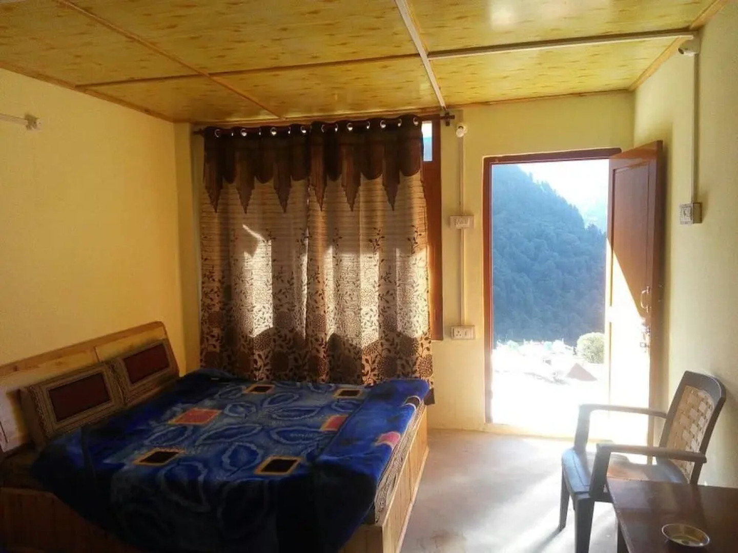 Paradise Holiday Resort