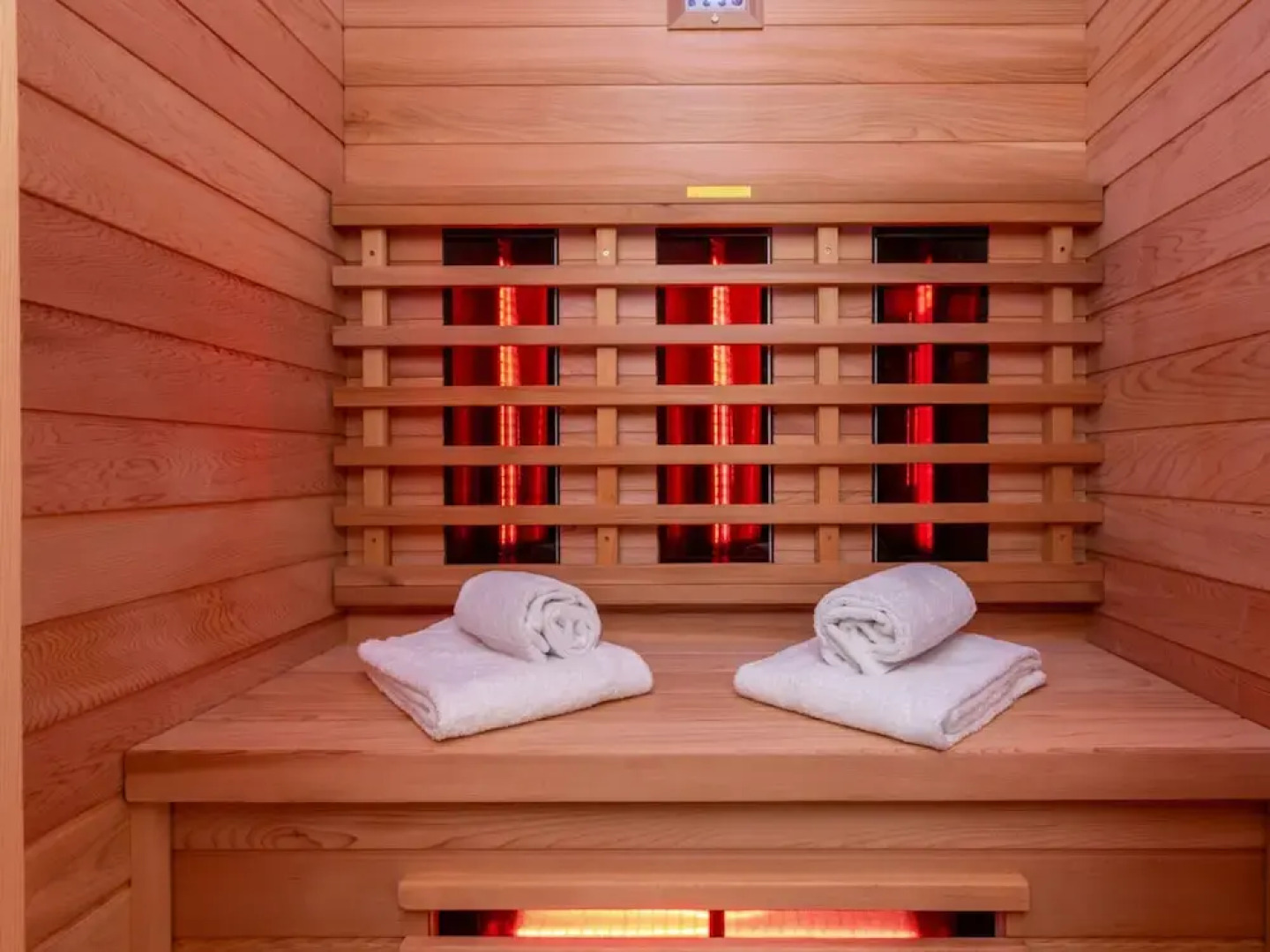 Coastal Escape w/ Sauna