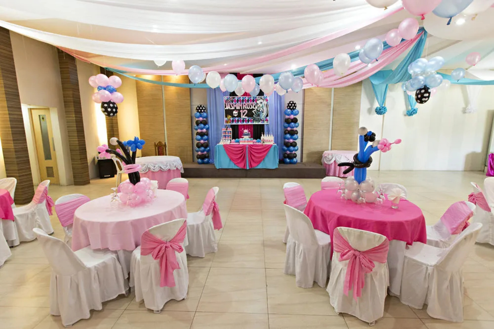 Caribbean Waterpark and Resotel