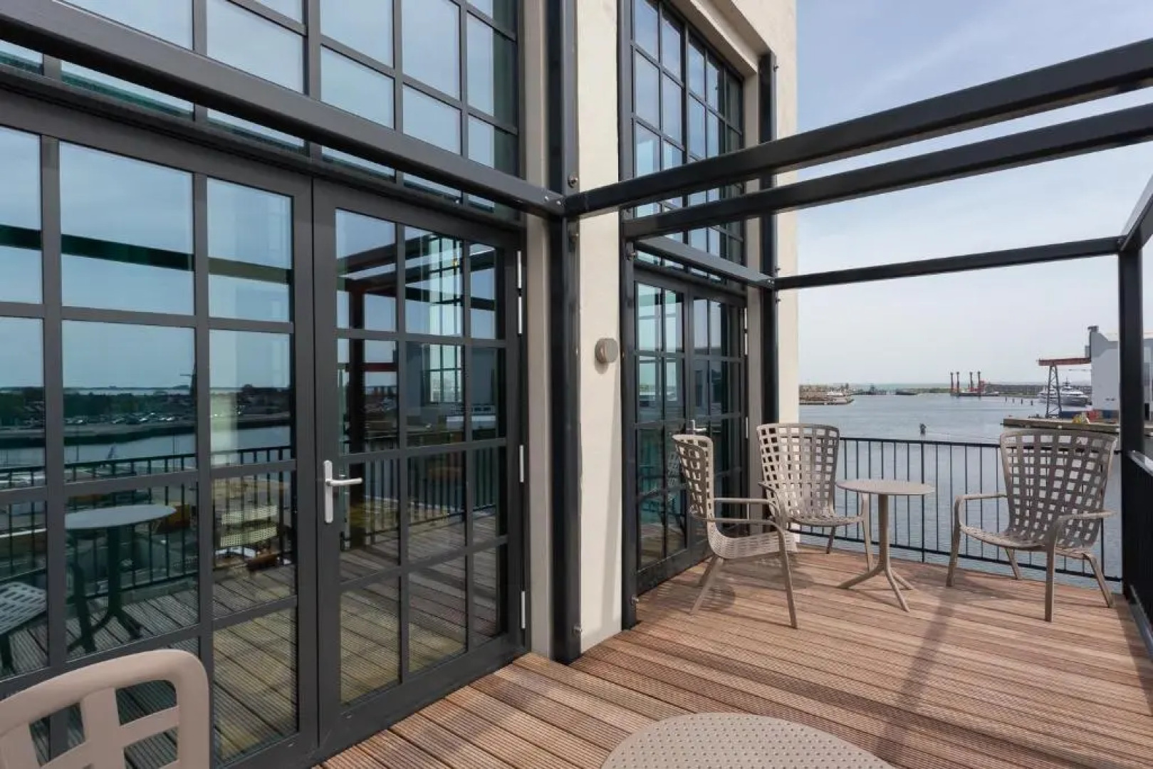 Hotel de Timmerfabriek I Kloeg Collection