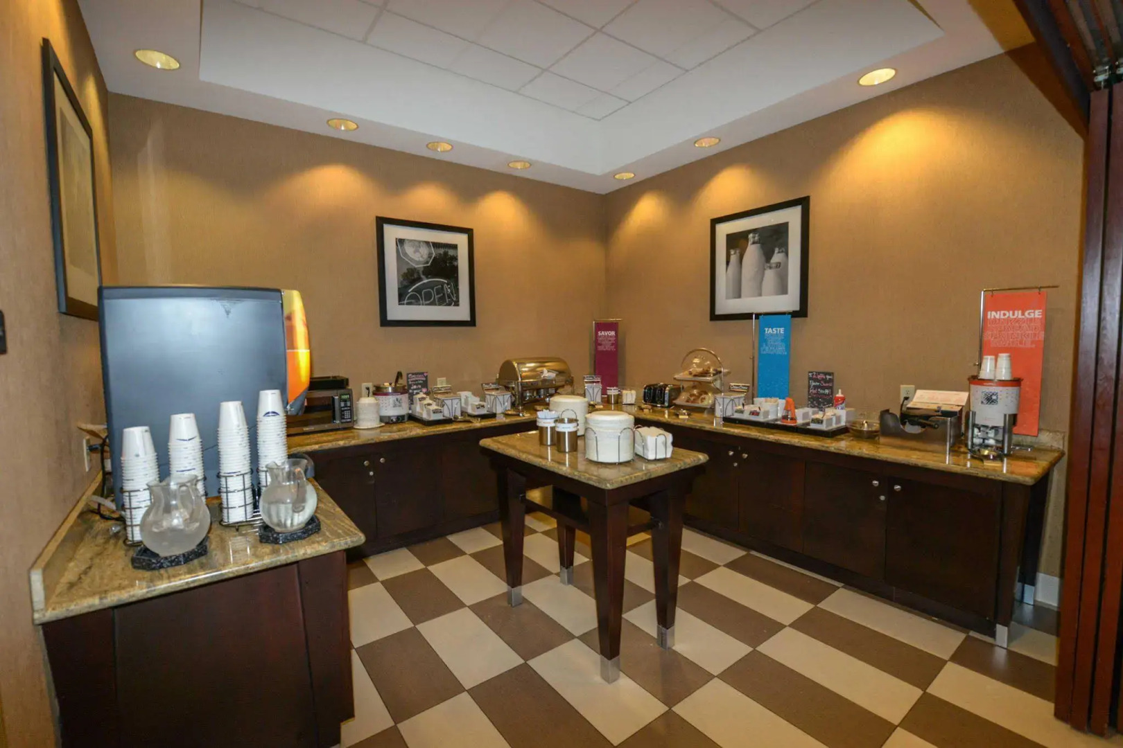 Hampton Inn & Suites Bremerton