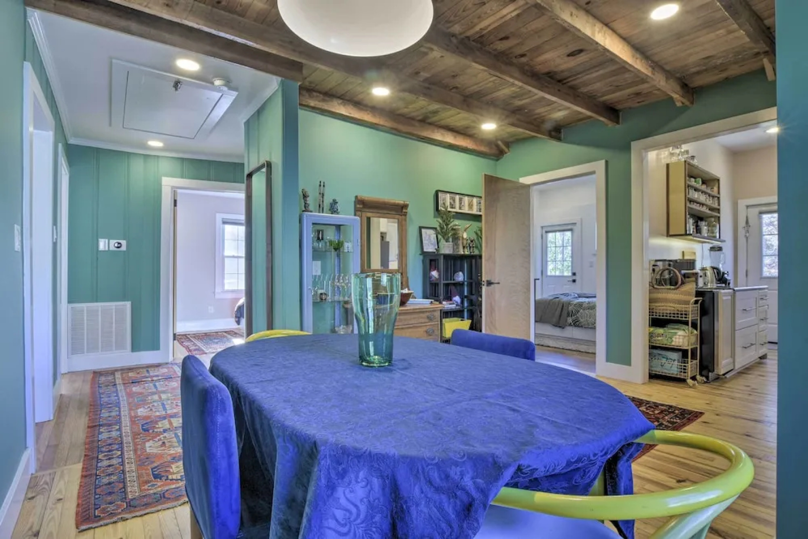 Renovated Carrboro House With Deck & Fire Pit!