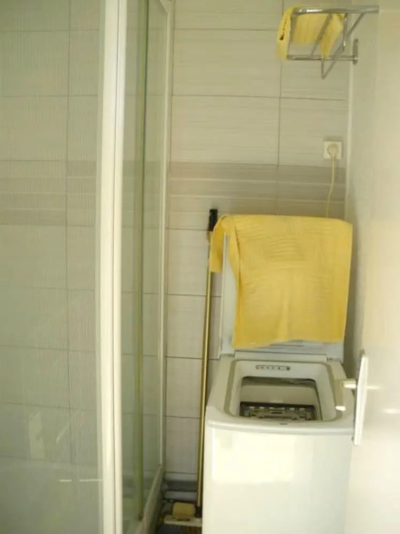 Studio in Locmariaquer, With Wonderful sea View and Enclosed Garden