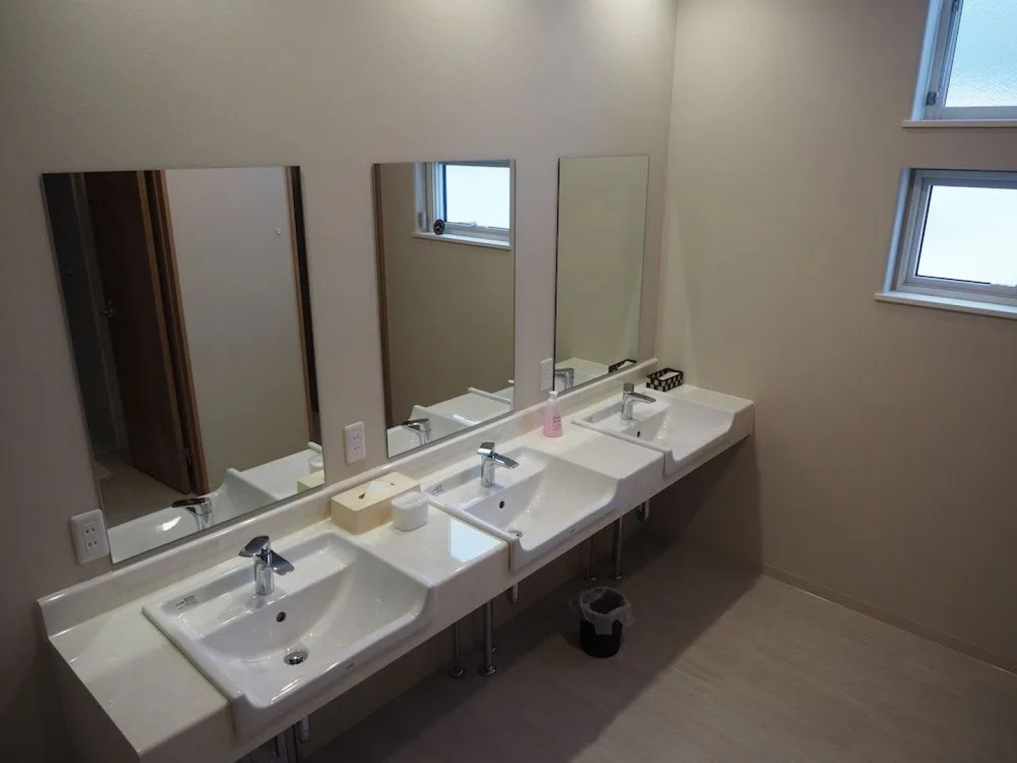 CHOINEHOTEL SAPPORO TEINE - Hostel