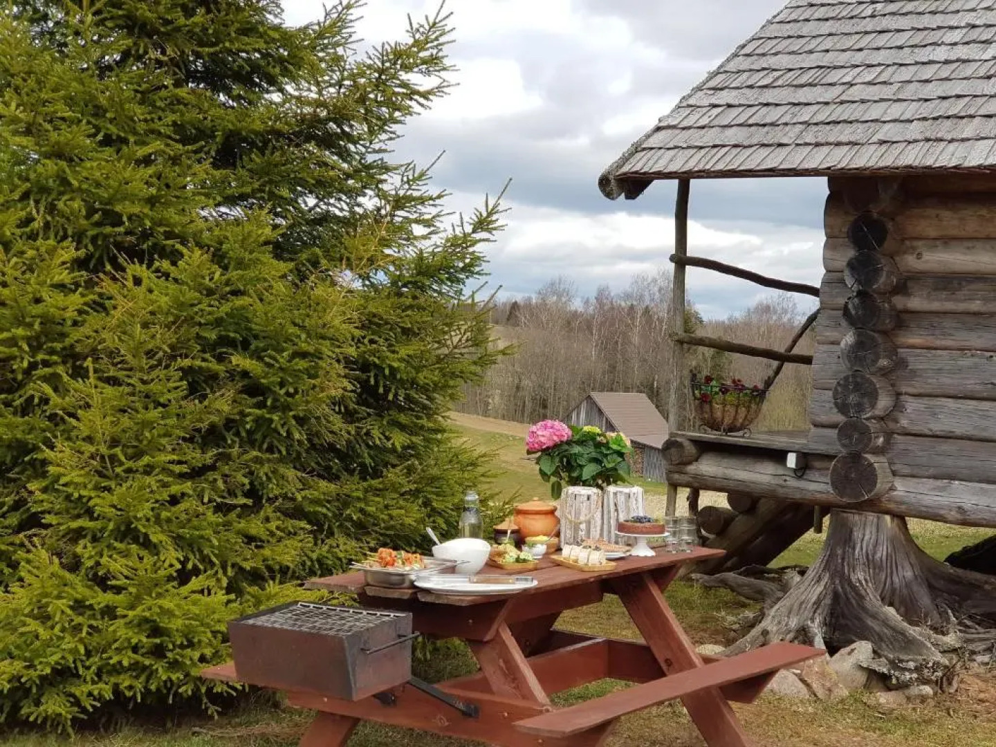 Uhtjärve Ürgoru Nõiariik