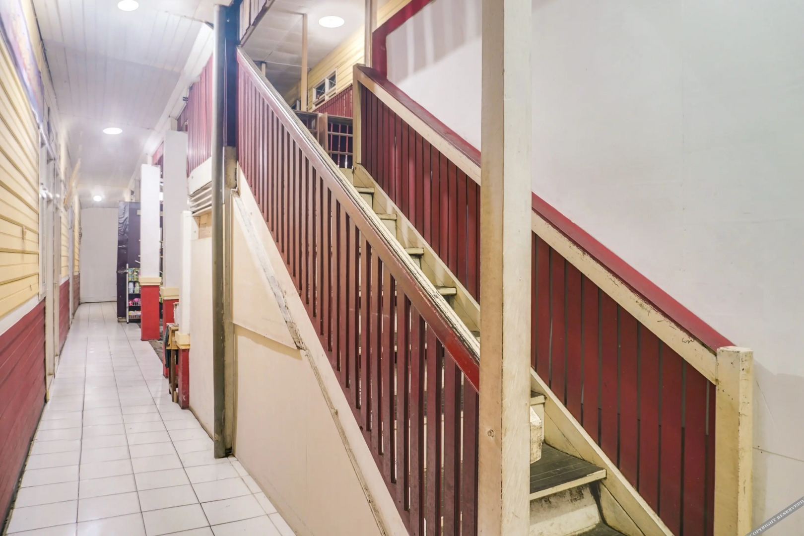 SPOT ON 91833 Hotel Anggrek Daqu Syariah Kapuas