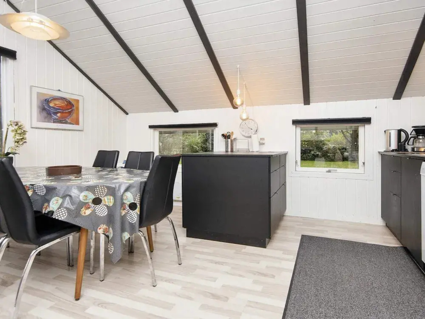 Scenic Fjord Retreat-by Traum