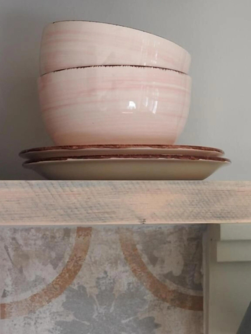 The Beach House - Studios & Suites